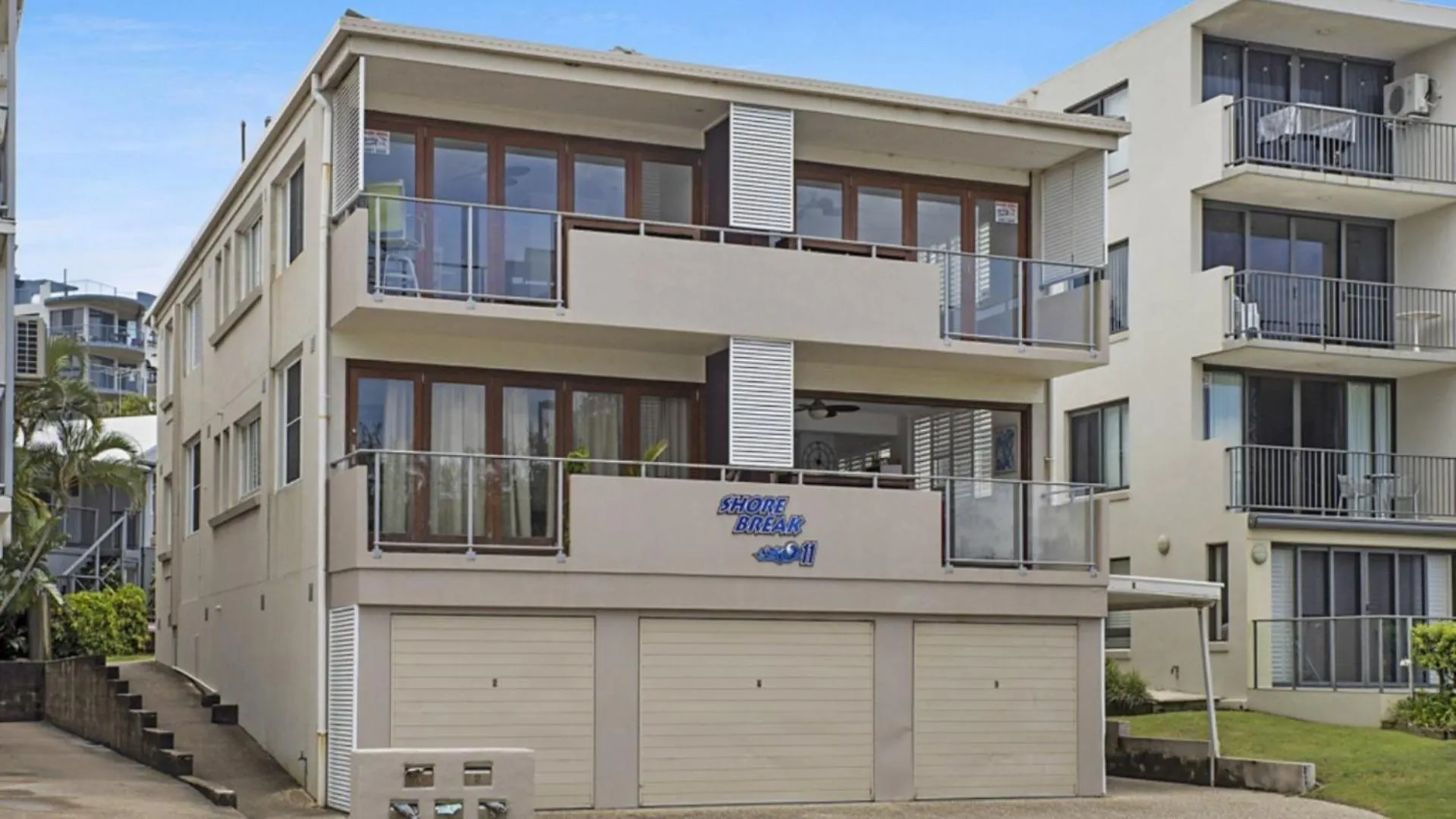 Apartment #4 Shorebreak, Kings Beach Caloundra